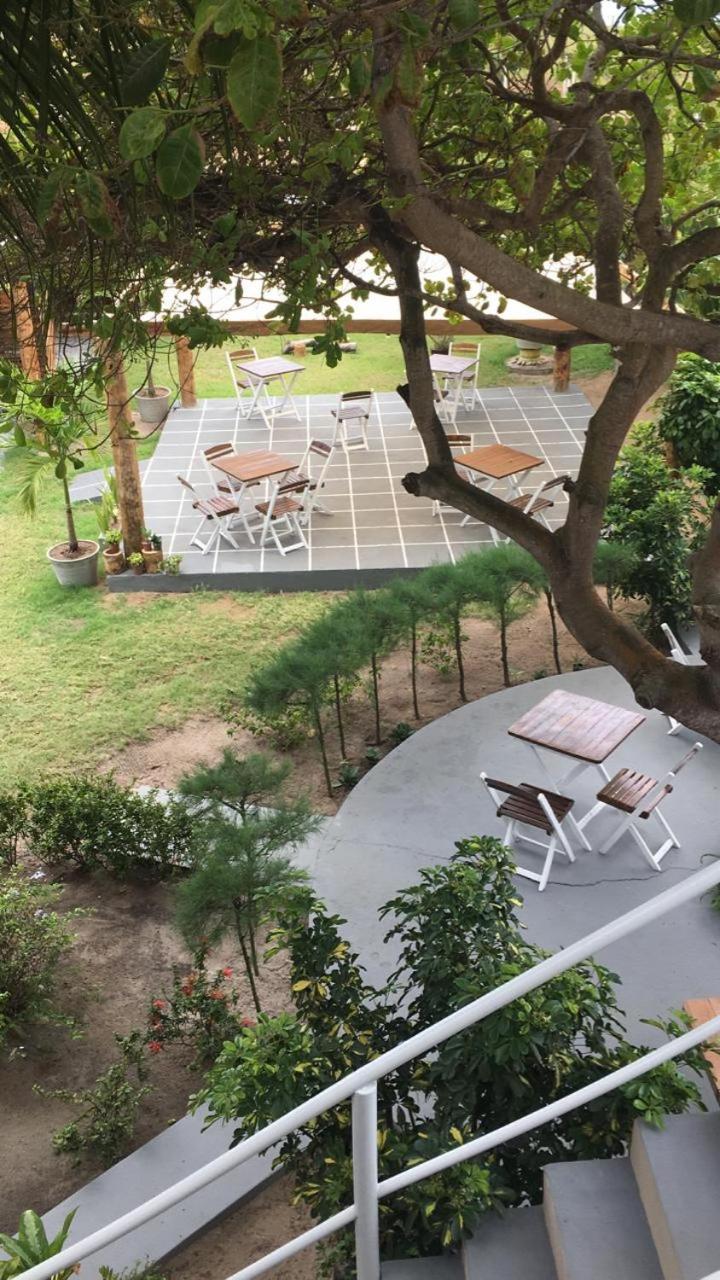 Pousada Vitoria Hotel Pitimbu  Buitenkant foto